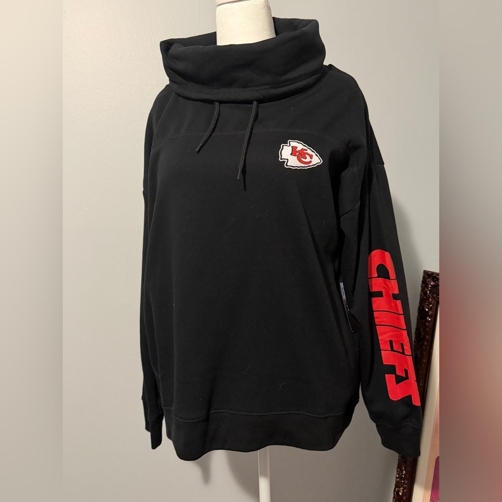Kansas City Chiefs XL Cowl Neck Sweatshirt NWT